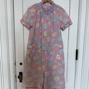 Vintage pink floral house dress or nightgown S